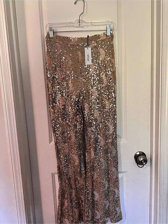 Nasty Gal Pants - Mystic Glam Sequin Wide Leg Pants in Gold & Pink Size Medium NWT